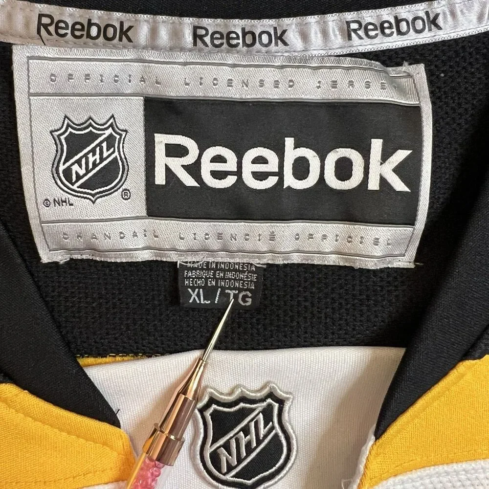 Reebok NHL Hockey Jersey Boston Bruins Milan Lucic #17 White/Black/Gold Size XL